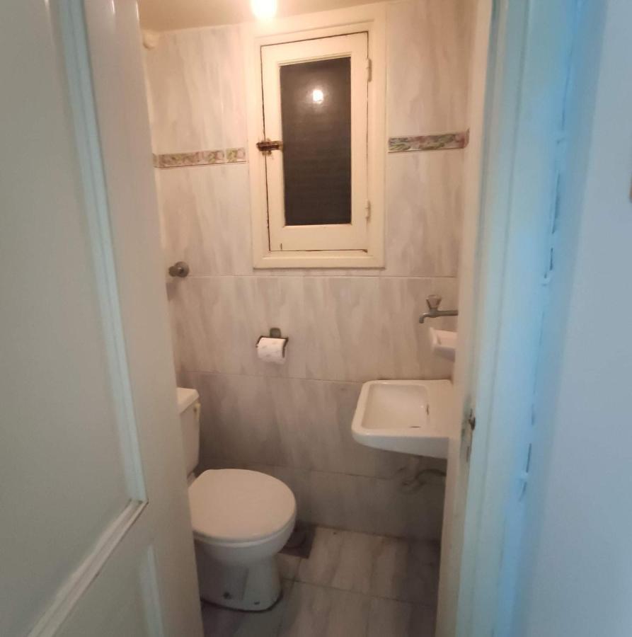 Room No5 A Private Room With Balcony For Men Only And No Ladies Allowed غرفة خاصة للرجال فقط ممنوع السيدات Alexandria Exteriör bild